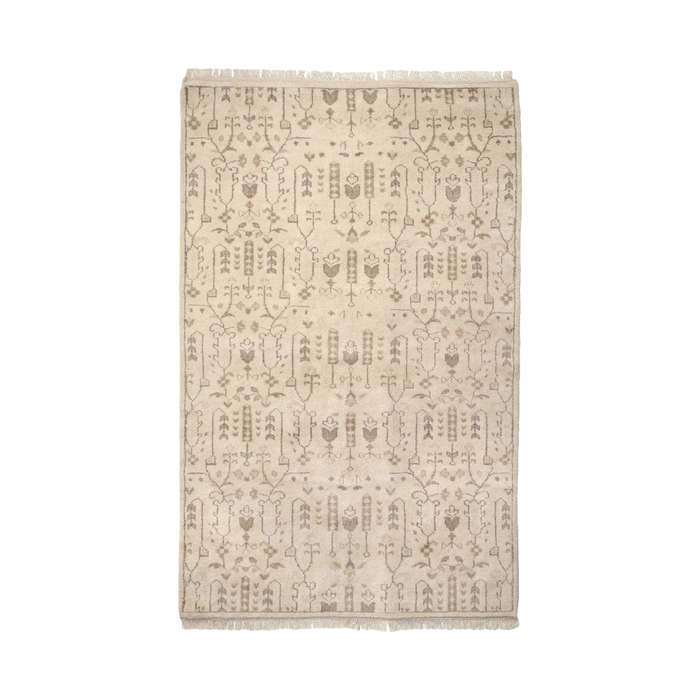 Dara Hand-Knotted Rug