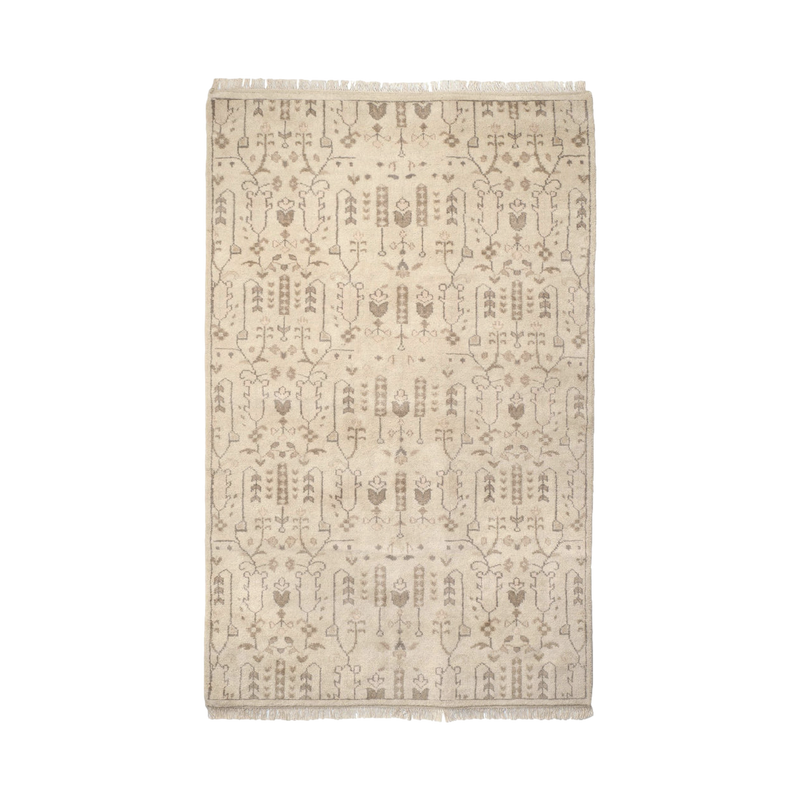 Dara Hand-Knotted Rug